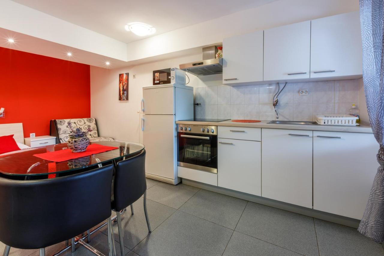 Apartmani Visnja تْسْغيكفانِتْسا المظهر الخارجي الصورة