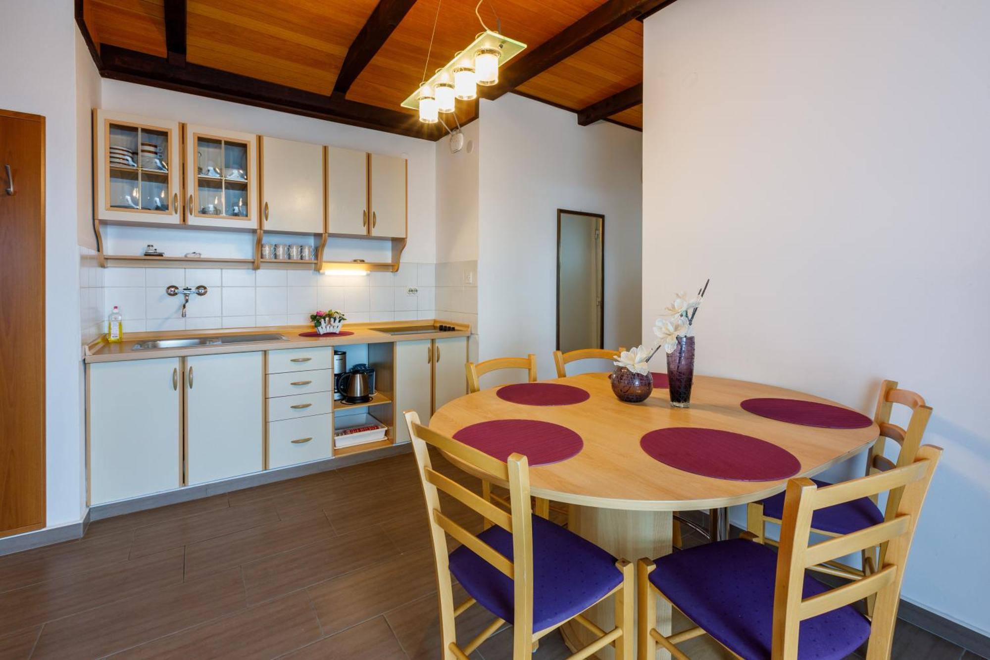 Apartmani Visnja تْسْغيكفانِتْسا المظهر الخارجي الصورة